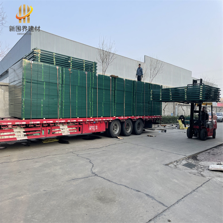 飛機場鋼筋網圍界、機場圍界大門案例圖片4