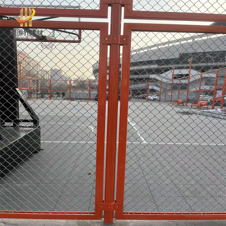 橙色室外籃球場圍網案例圖片2