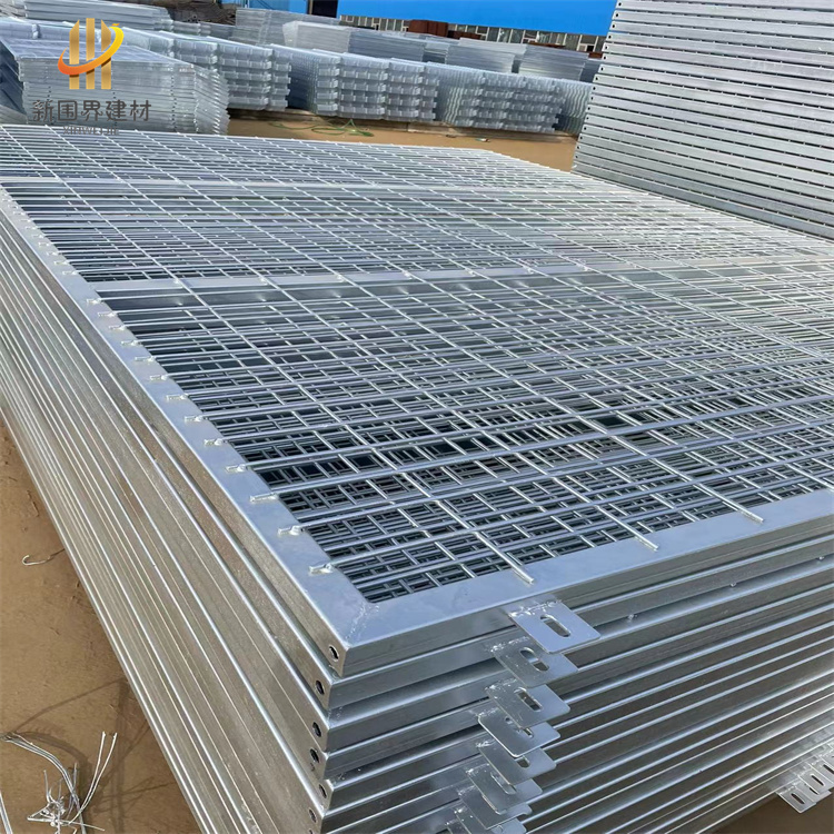 鐵路熱鍍鋅防護柵欄案例圖片4